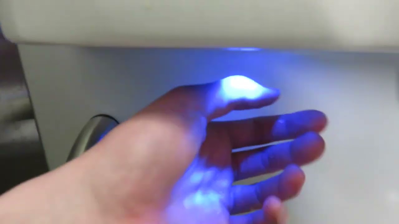 ANDA Series 2000 built-in hand dryer onboard VR Class Ed upstairs (Transtech)