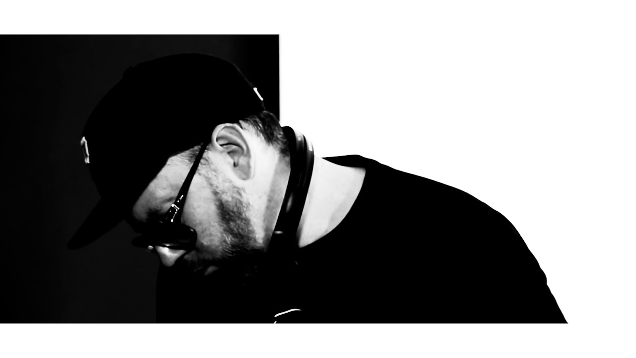 Black’n White Sessions 031 - Naughty NMX