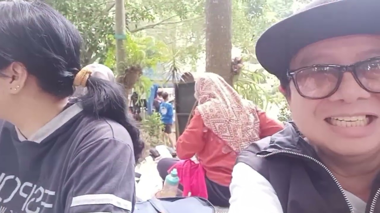 Warga RT 1 RW 3 Gangsiran ke Petungan Sari dan Candi Singosari