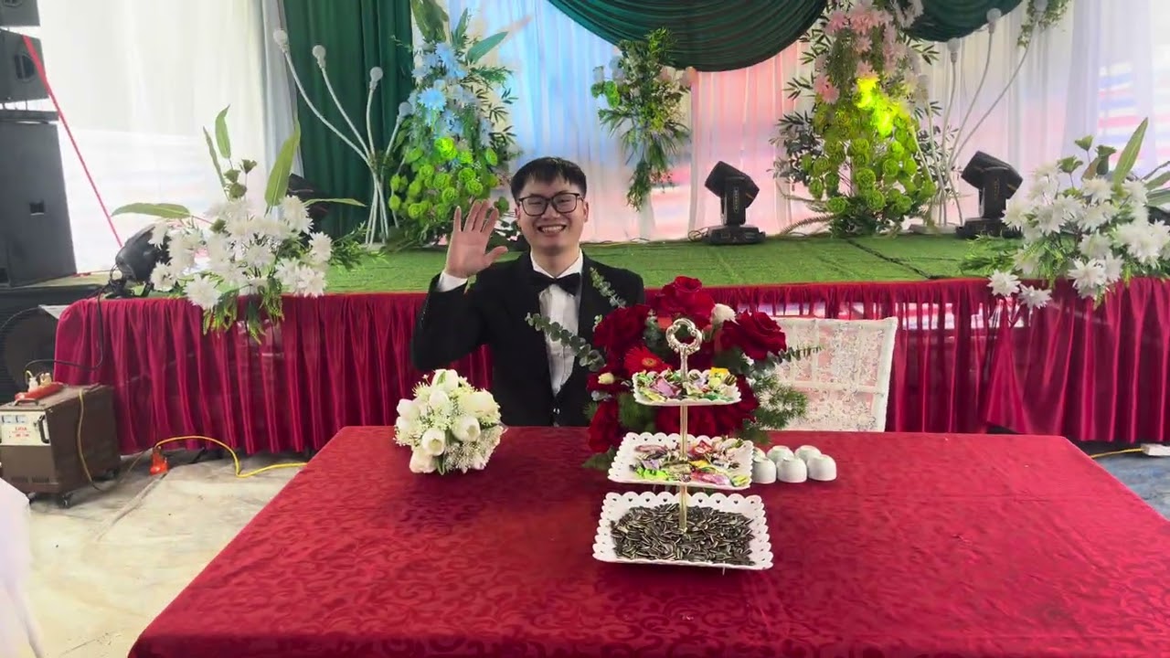 Ngày hạnh phúc của cô râu thu Nguyệt   Chu rể Lê quyết
