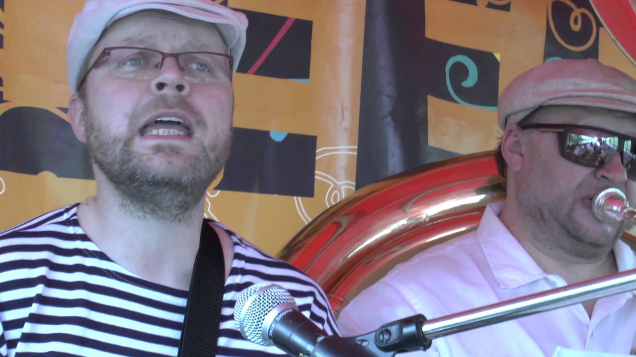 &Auml;ge Brass 