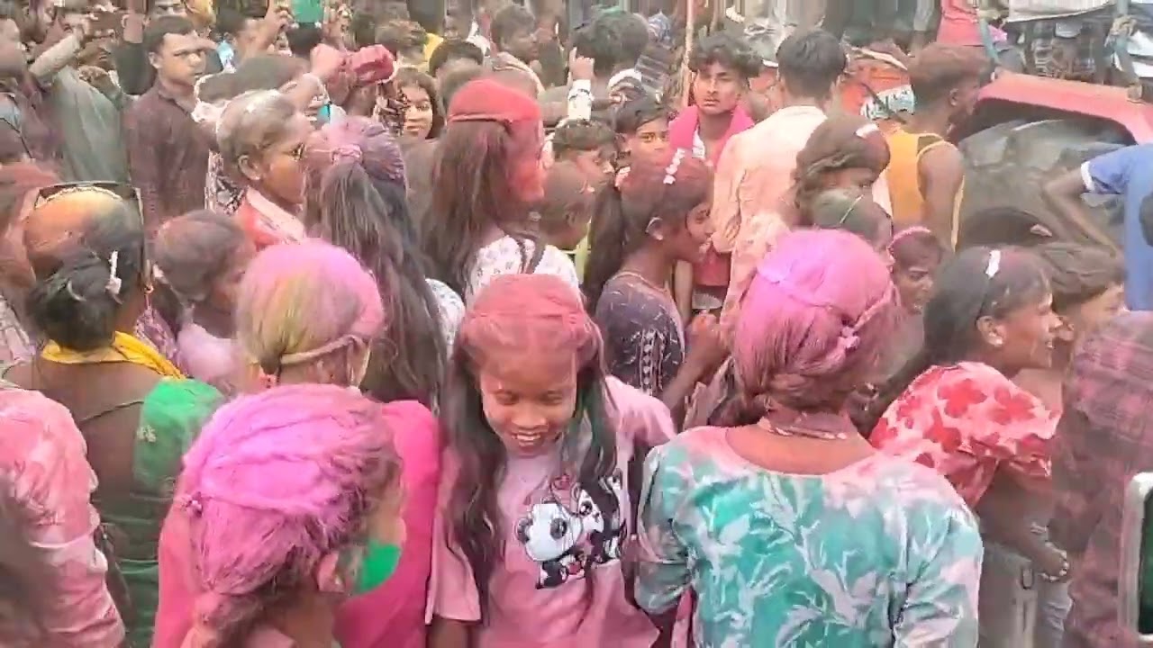 খানো দোলে নাচ দেখুন 😀 মারাং গুরু মাড্ডি সাউন্ড লেডিস ঝড় তুলে দিচ্ছে দেখুন😀marang guru sound