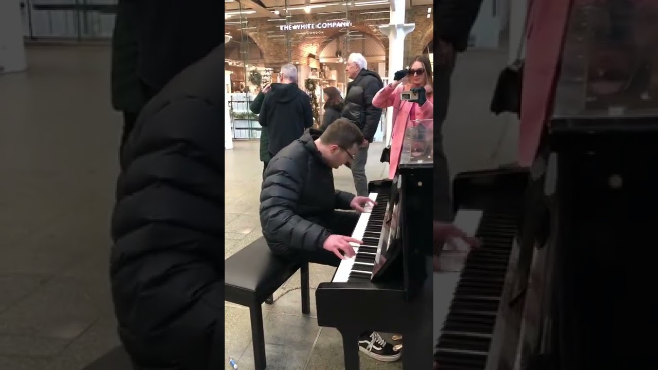 Some wonderful jazz music at st Pancras train station