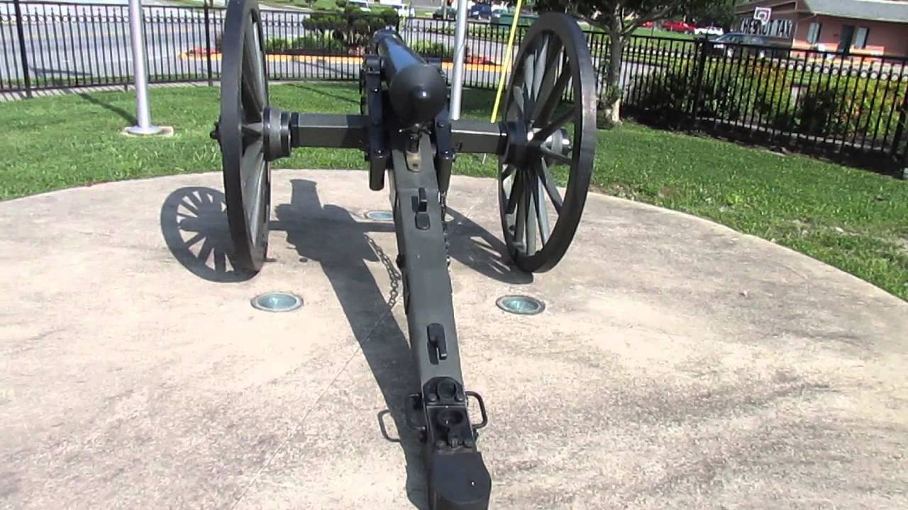 Civil War Cannon in Barbourville, Kentucky