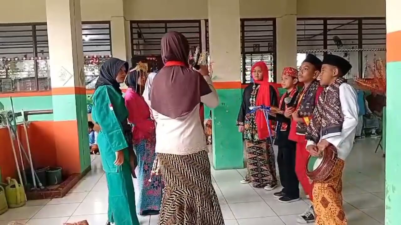 Kelompok 2 PSKA Praktek Plbj palang pintu SDN Pekayon 05 