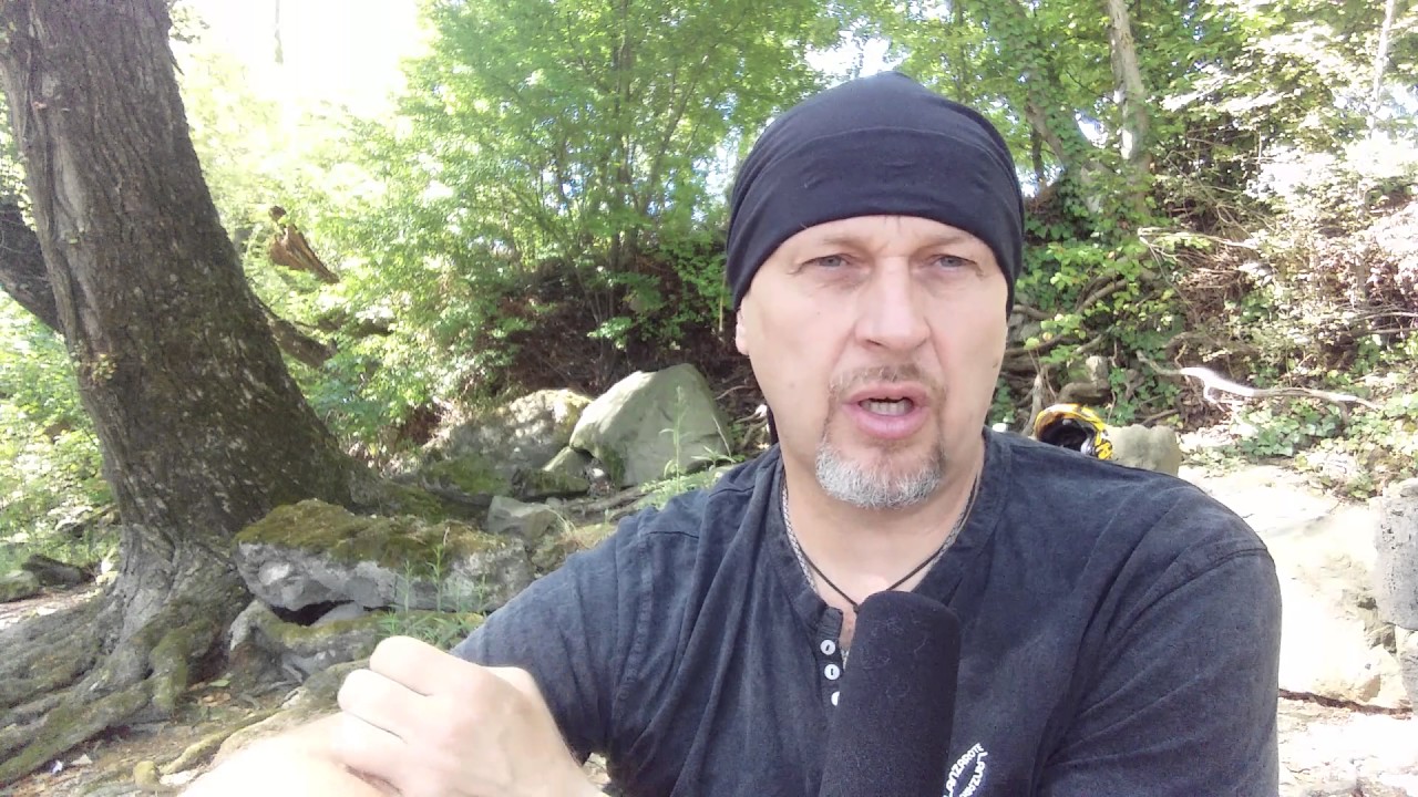 Női k&eacute;rd&eacute;sek - F&eacute;rfi v&aacute;laszok / Hogyan kell elengedni egy f&eacute;rfit
