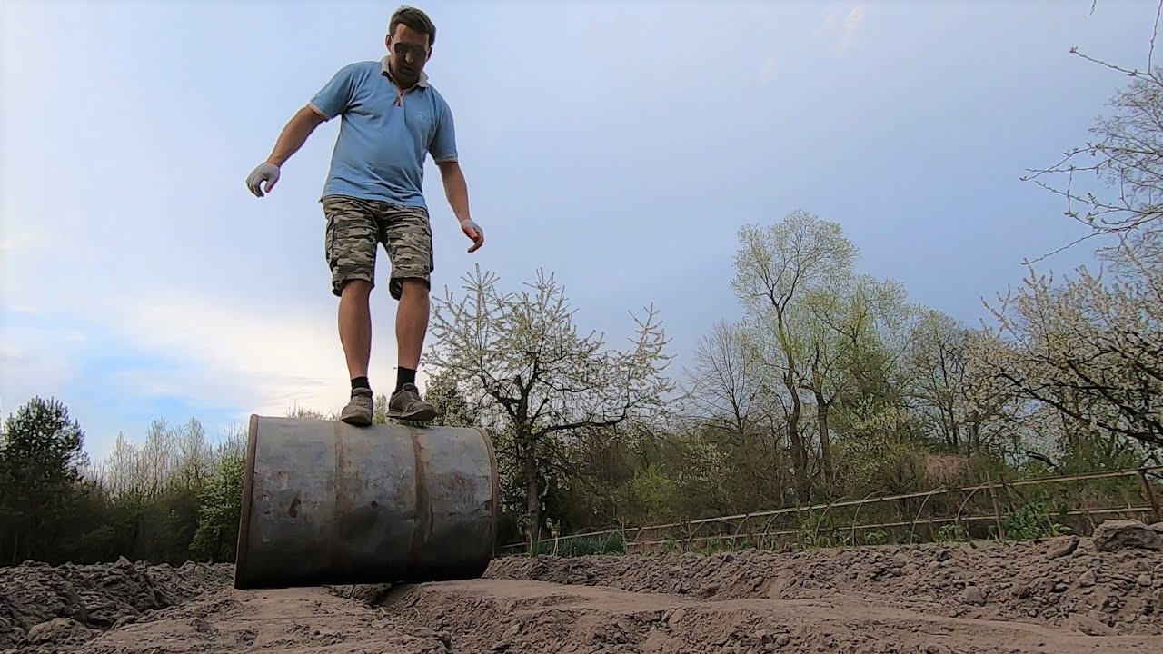 Beczka po ropie/ Szlifierka w akcji/ Sadzenie pomidorów