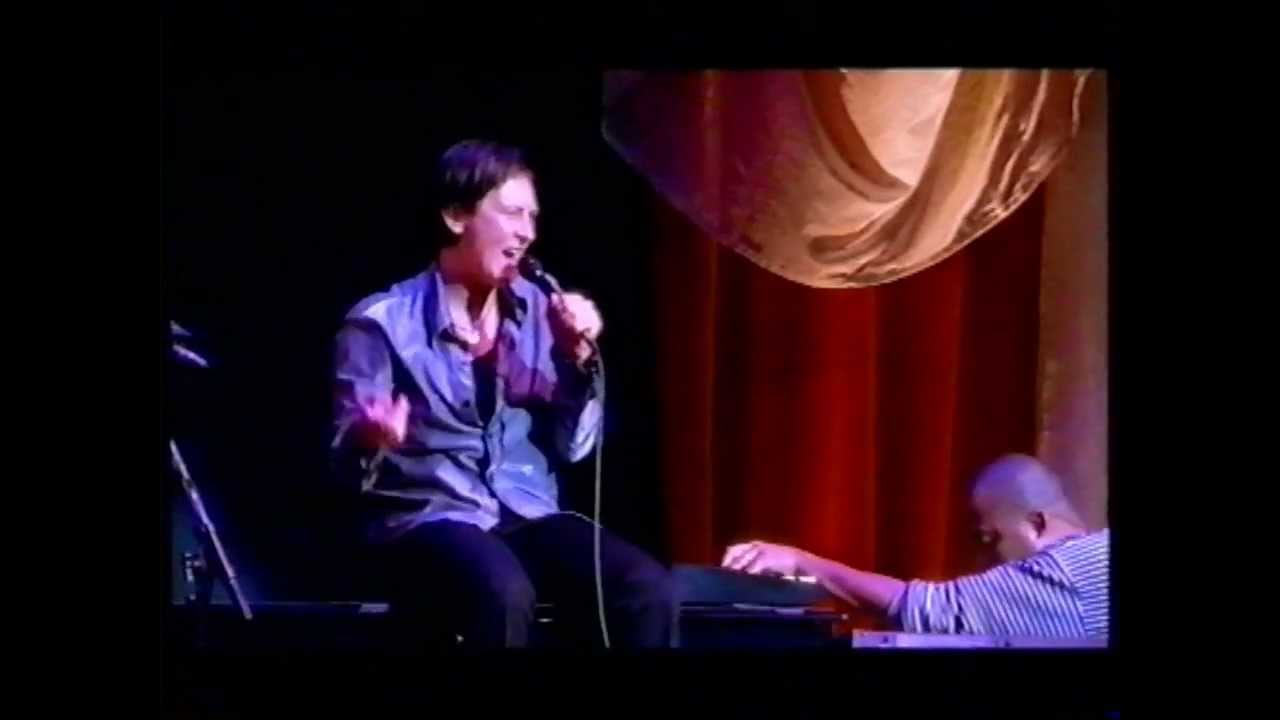 k.d.lang - Lifted By Love ( Live In Sydney ) 1997