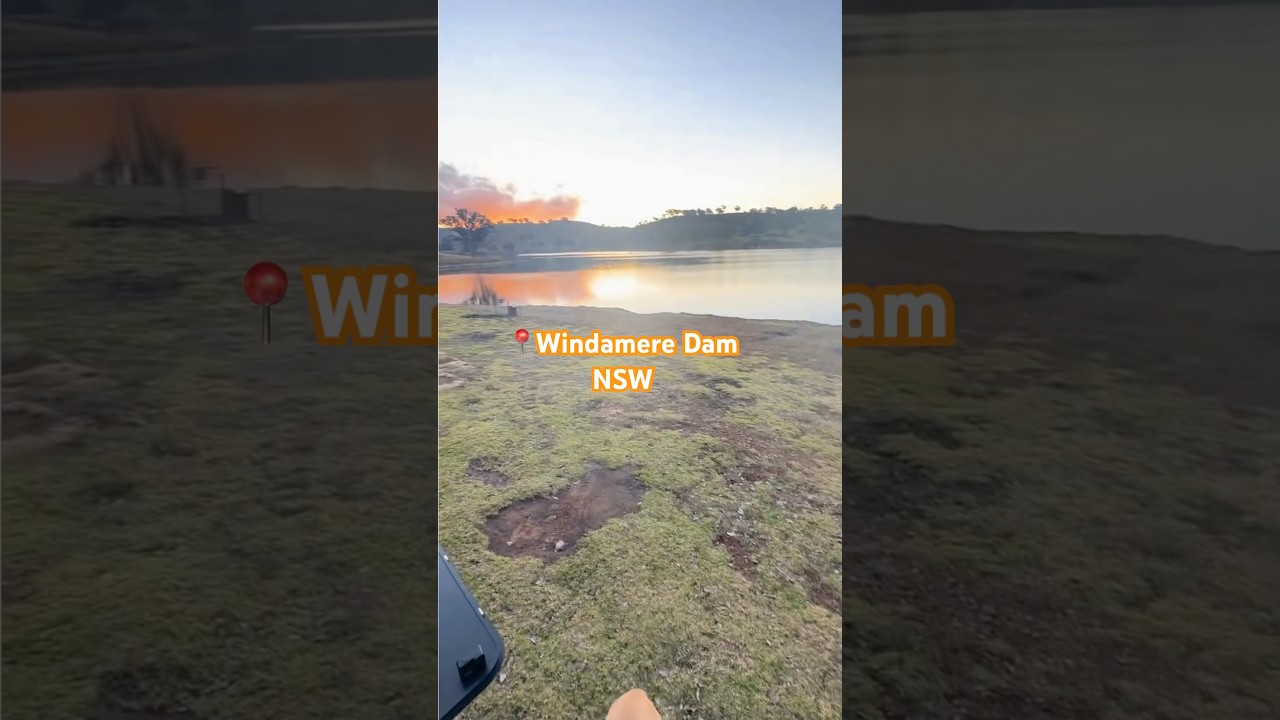 The ever changing colours of the beautiful Windamere Dam NSW 😍#visitnsw #windameredam #travel