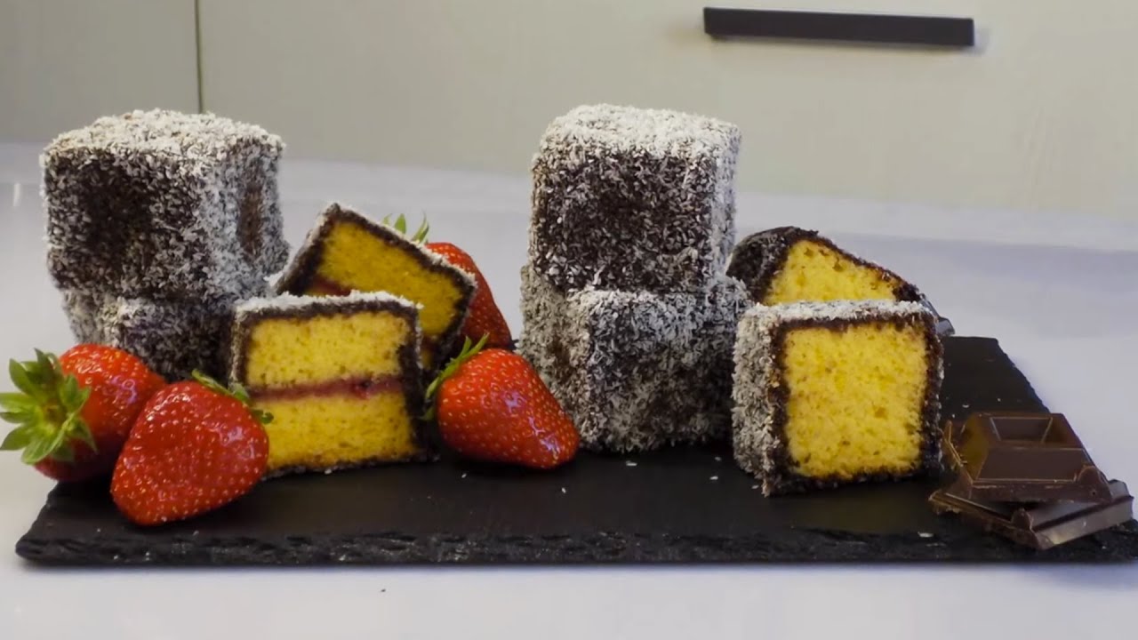 LAMINGTON CAKE. Australian Recipe