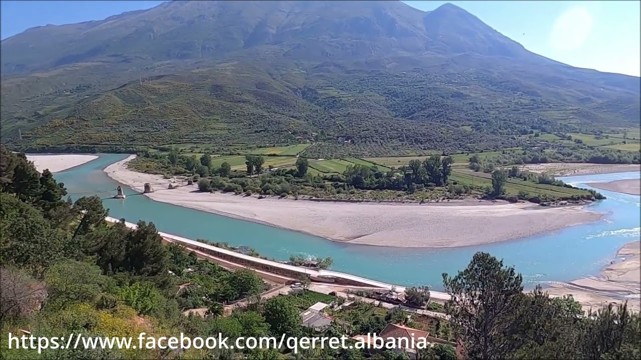 Tepelena panoráma. Kilátás a Vjosára. SH44.