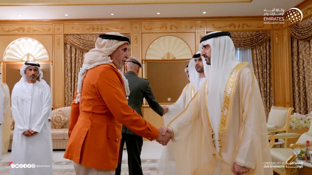 حمدان بن محمد يستقبل المهنئين بعيد الأضحى المبارك
