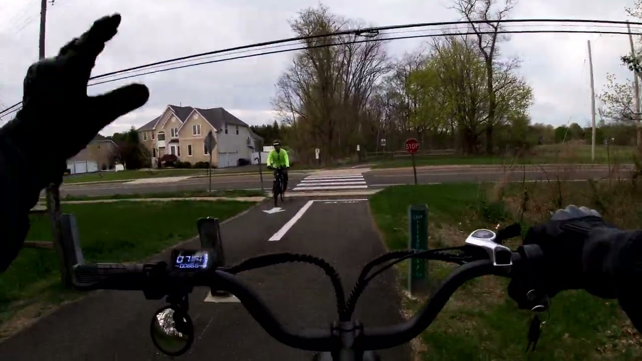 E-Bike Adventure: The Hidden Treasures of the Henry Hudson Trail