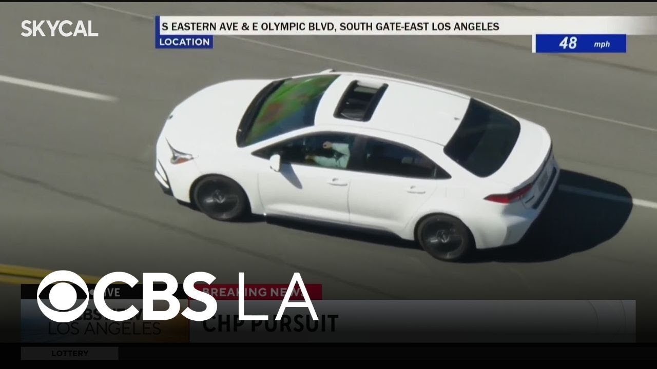 Officers pursue a speeding suspect, driving recklessly,  through East LA