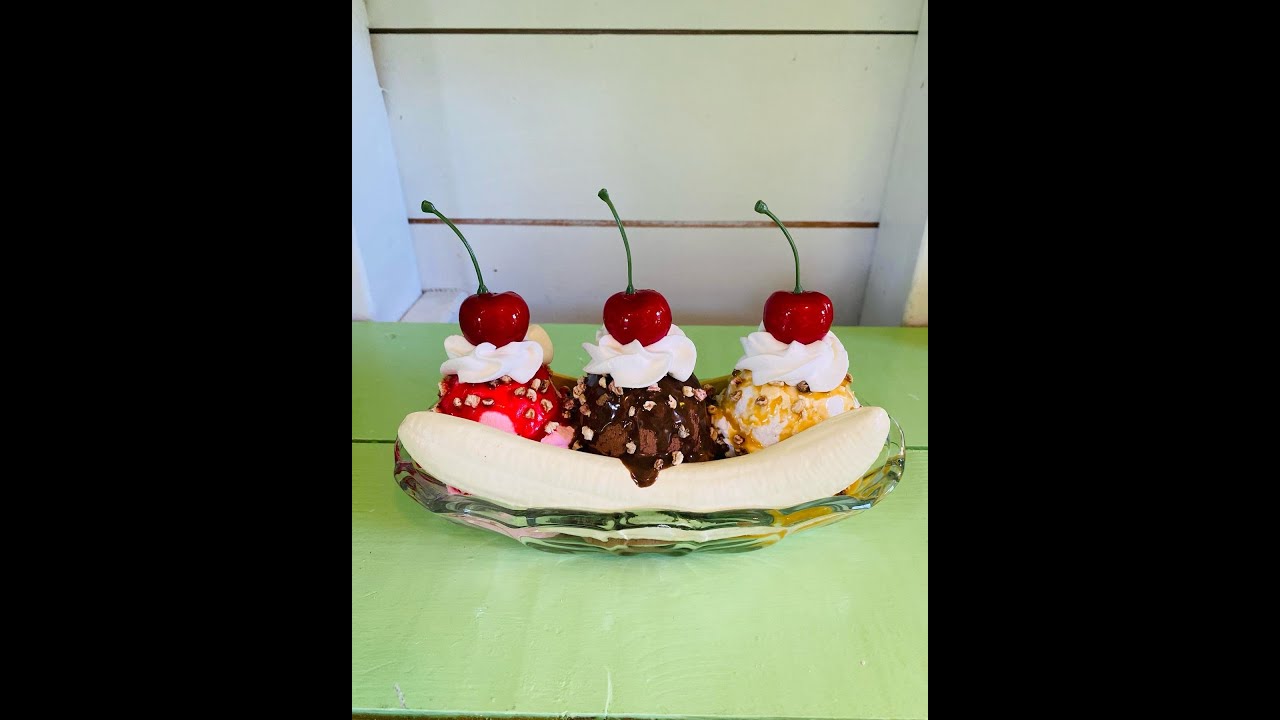 Fake Banana Split DIY