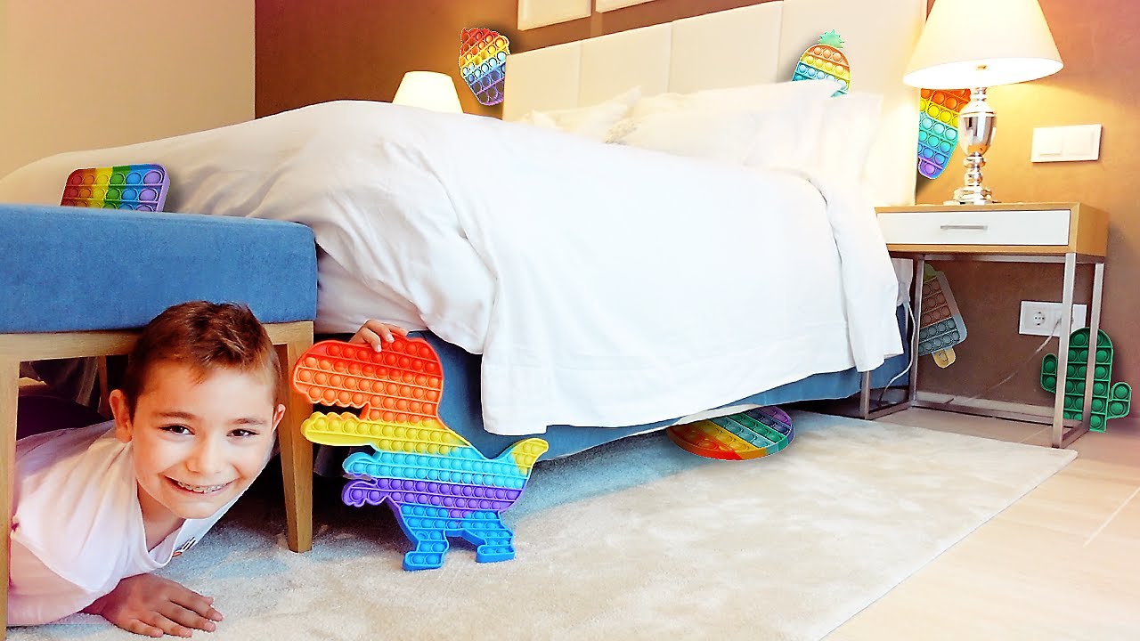 Cache-Cache POP IT dans notre Appartement de Vacances !