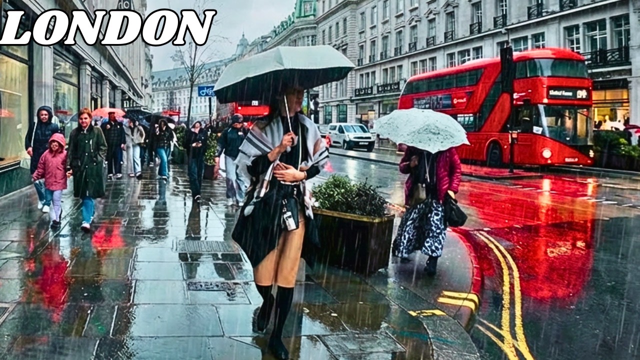 A Rainy London Walk Through Mayfair & West End's Luxury Shopping District | 4K POV