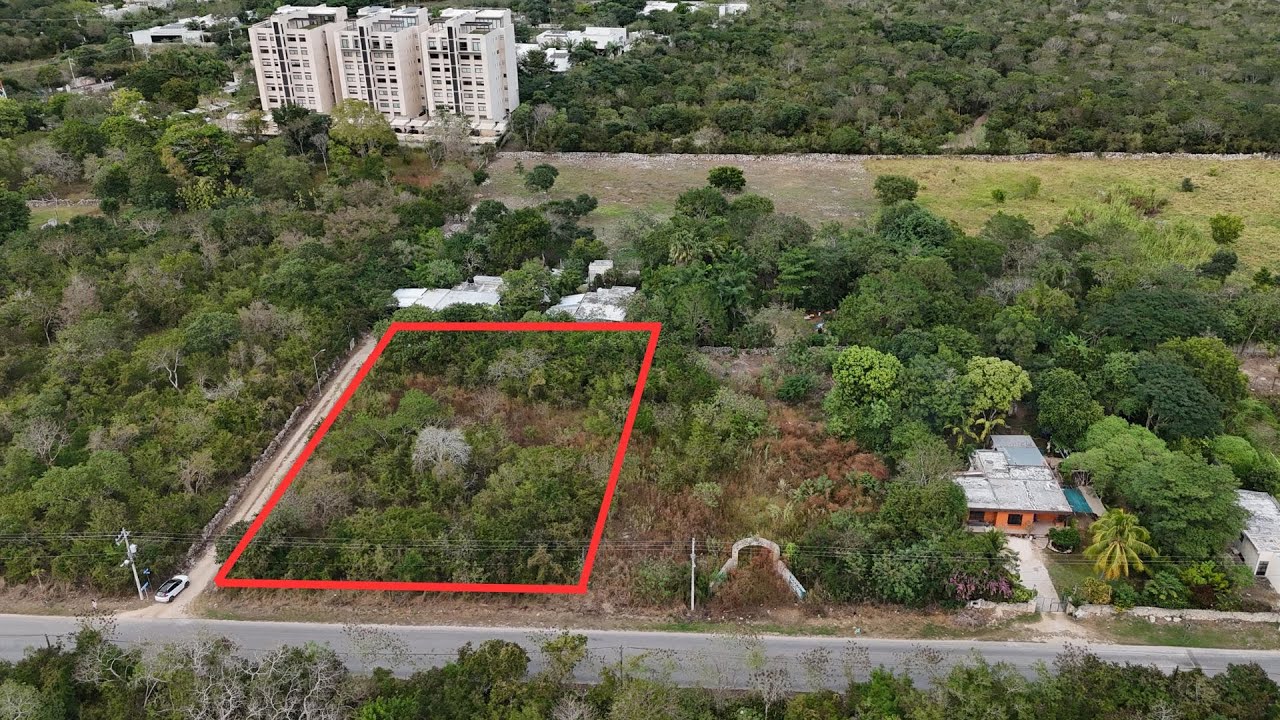 TERRENO LA CEIBA II ESTILO DE VIDA CON GRAN VEGETACION NATUAL A 15 MINUTOS DE PLAYA  Y DE MERIDA