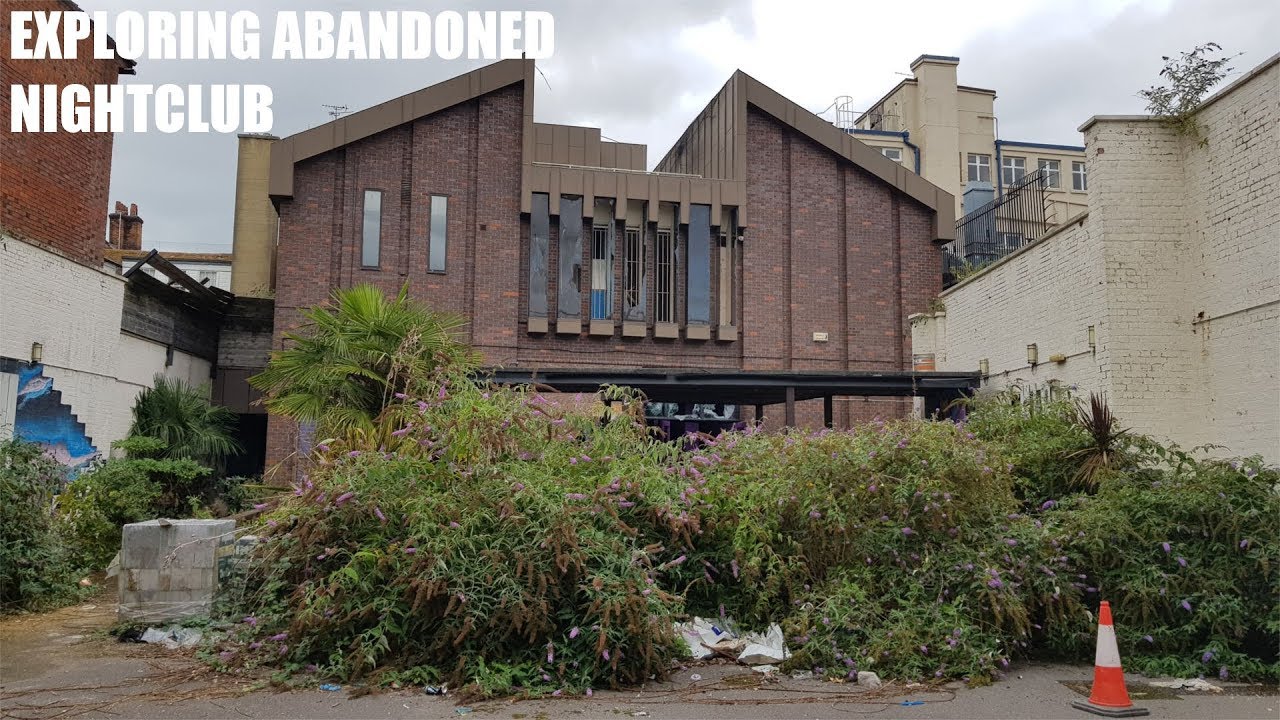 EXPLORING ABANDONED NIGHT CLUB WITH UNDERGROUND BANK VAULTS!!