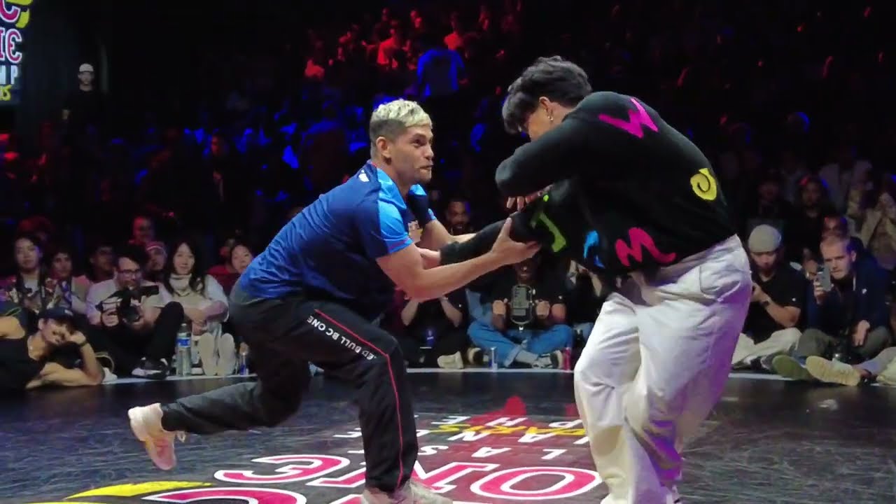 Leonie vs Hijack - RED BULL BC ONE 2023 : Last Chance
