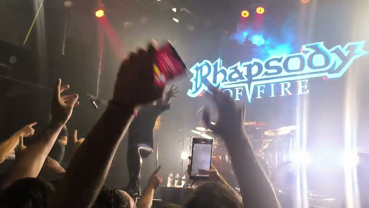 Land of immortal - Rhapsody of fire - Santiago 2025