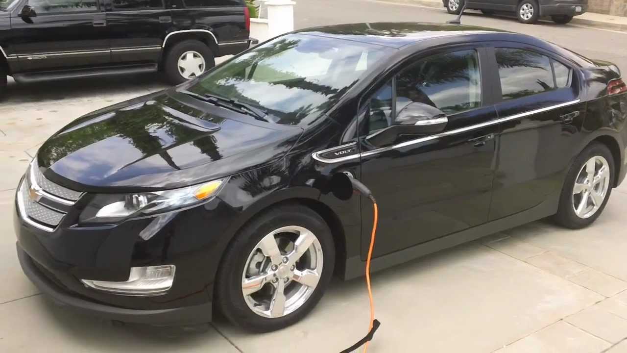Обзор Chevrolet Volt 2012 года