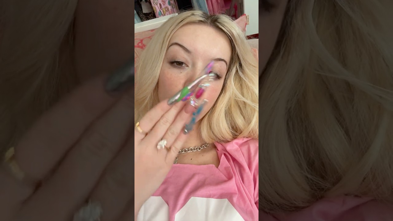 То, о чём, как мне кажется, люди лгут, утверждая, что им нравится.