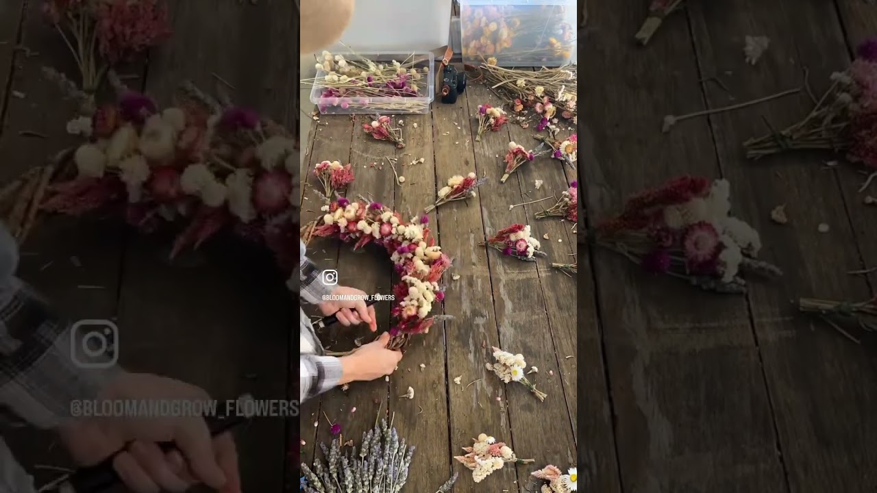 Making A Dried Wreath 💐