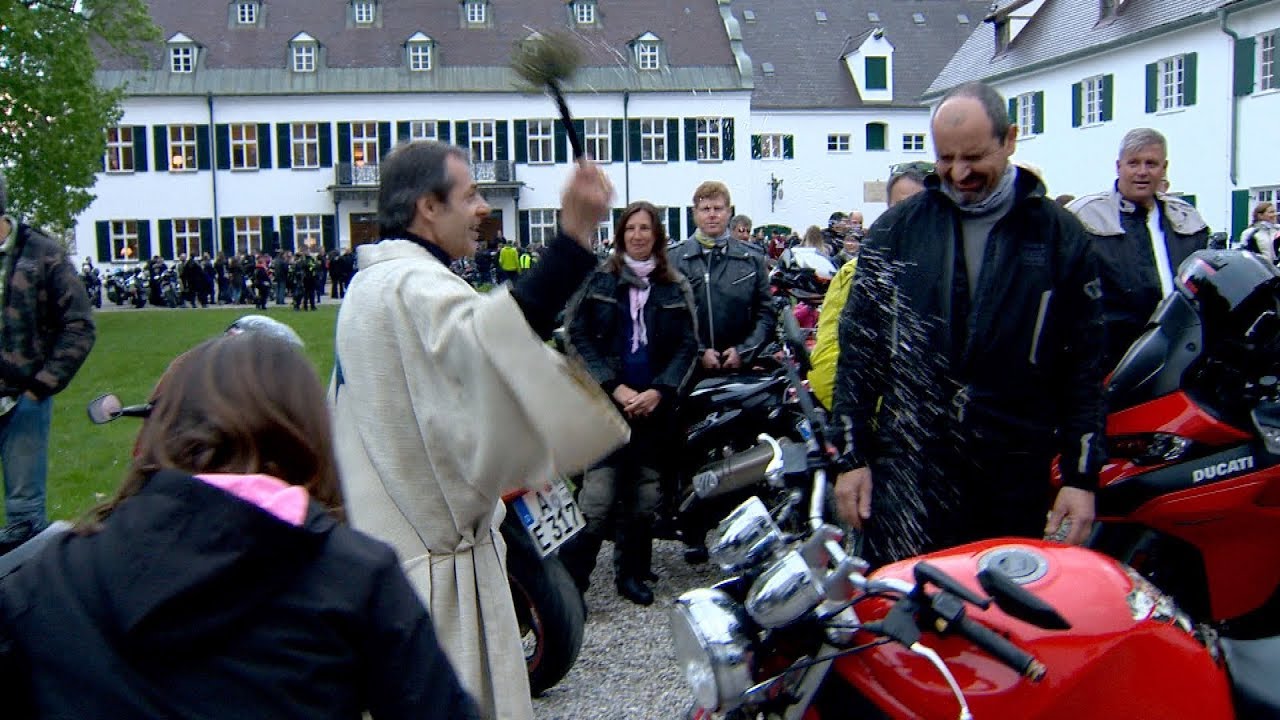 Motorradgottesdienst Schloss Scherneck
