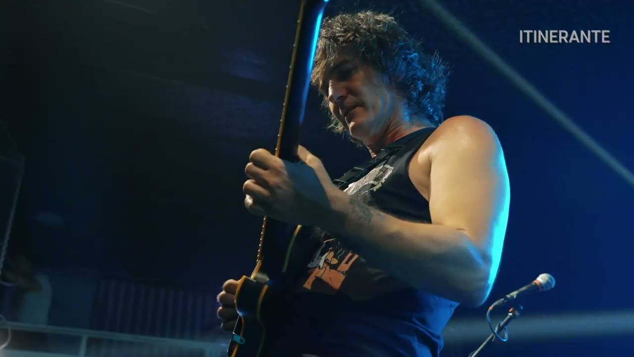 Volar - Agua Bendita en vivo en Bogotá - Colombia