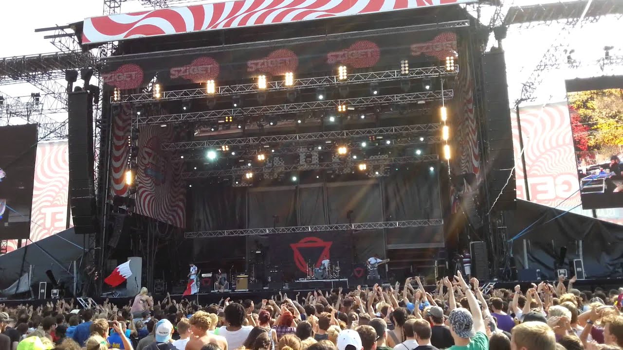 Enter Shikari - Sorry You're Not A Winner (Sziget Festival 2013)