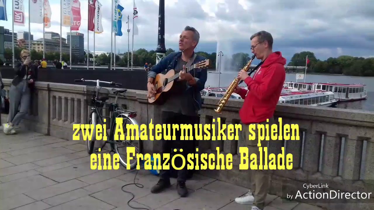 Street musik, port to Hamburg