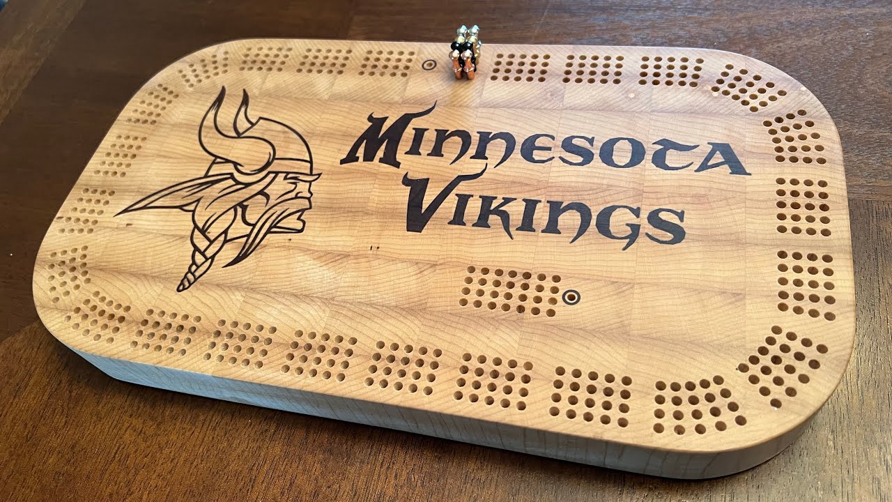 Custom Maple End Grain Cribbage board with Walnut Inlay | CNC Inlay