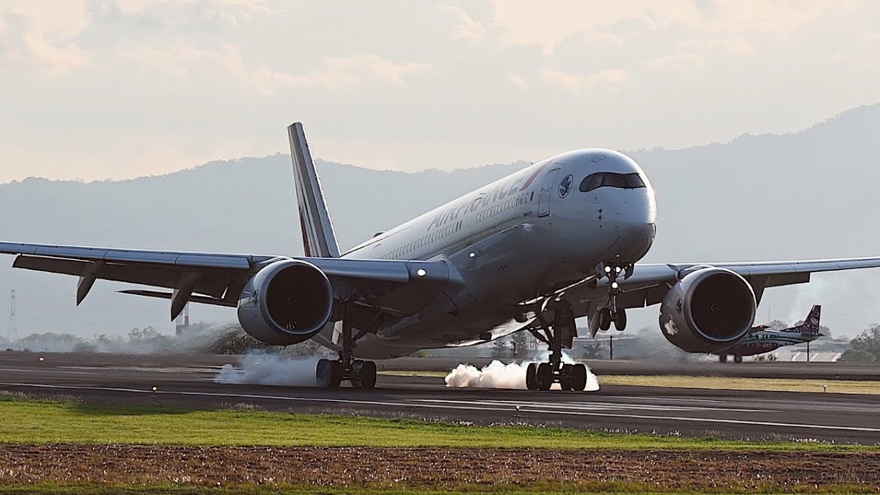 Plane Spotting Costa Rica Mayo #2 - Landings, take-offs, wide bodies to small aircraft