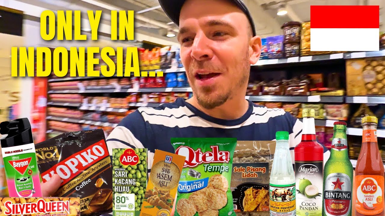 FULL Indonesian Supermarket Tour + FIRST TIME trying Indonesian snacks!