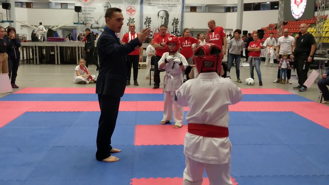 November 2019, Oyama Cup Sibiu, kumite meciul 2