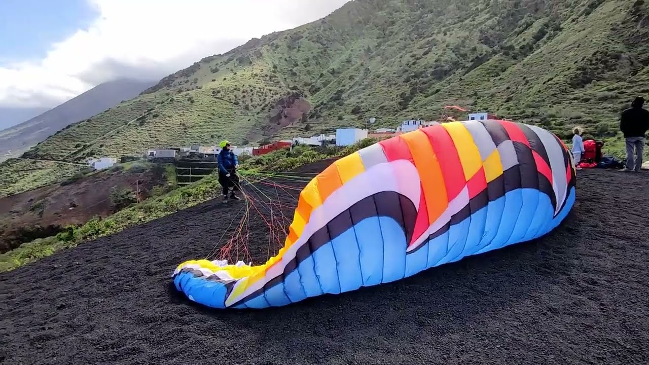 El Hierro Paradise for acro paragliding Holidays