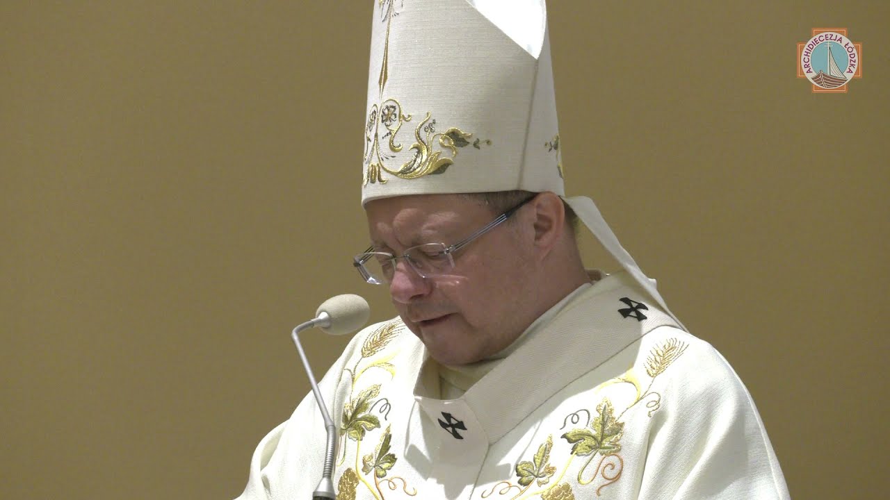 Abp Ryś: patrzcie Jezusowi w oczy i słuchajcie Go | zakończeni roku akademickiego w WSD | Łódź 2021