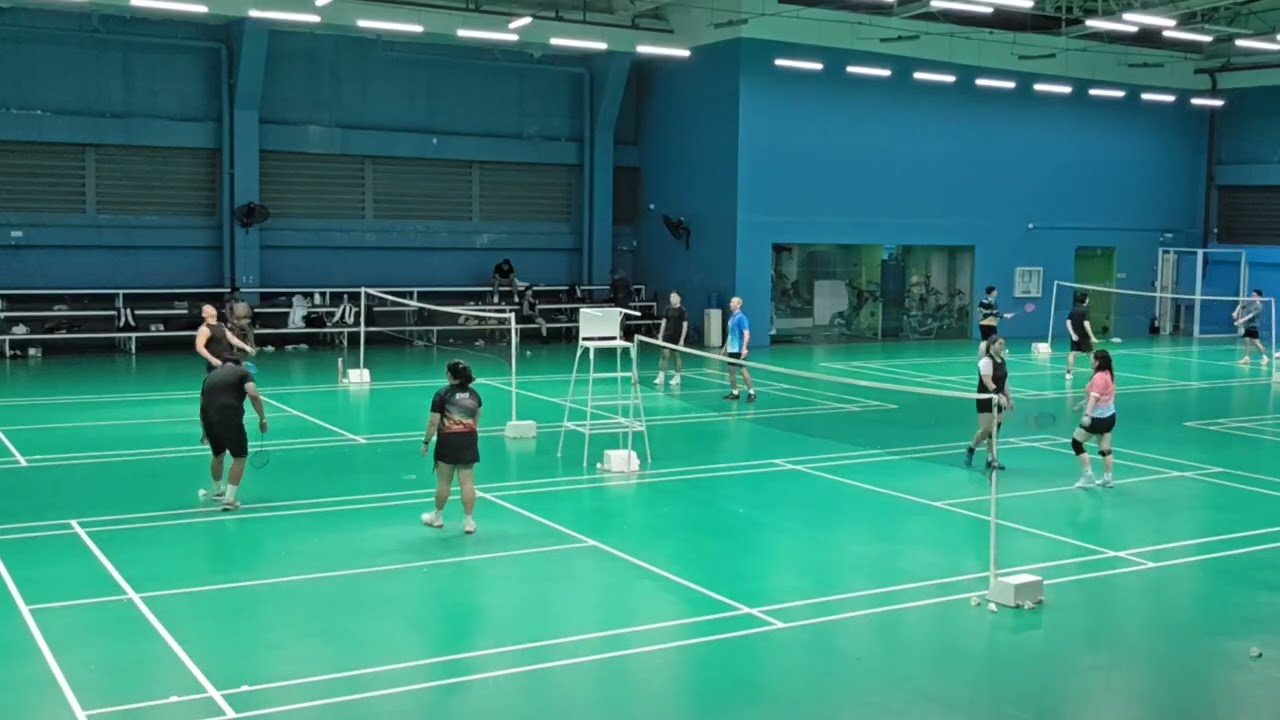 Ria & Sheila Vs Ems & NJ (Grass)
