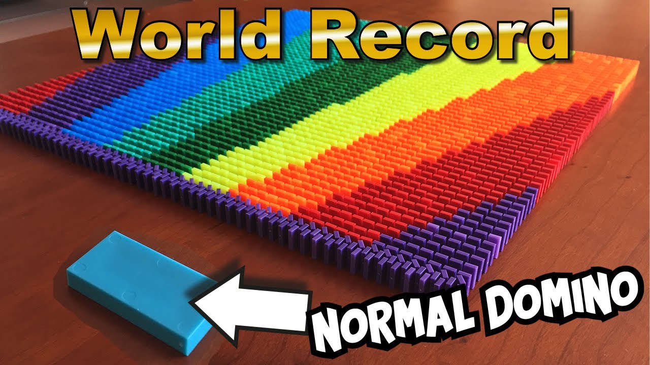 Guinness World Record - Most mini dominoes toppled (3.202)