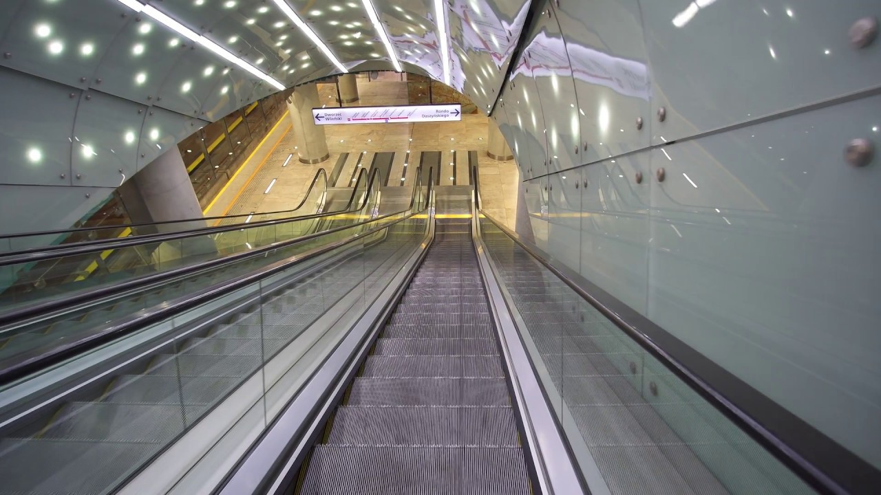 Poland, Warsaw,  Centrum Nauki Kopernik metro station, 4X elevator, 11X escalator