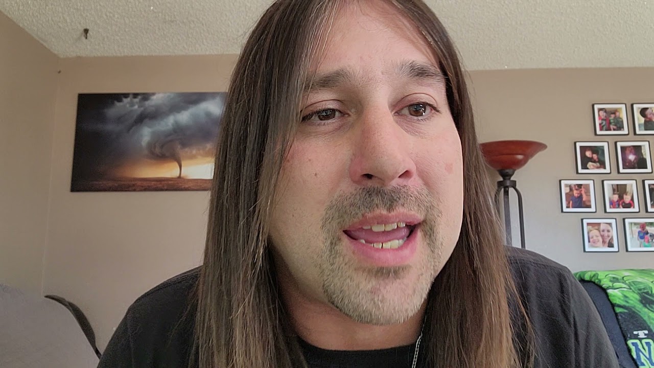 Dan's 420 Chronicles - Guns N'Roses 420 Weed Trays / Product Review 12/10/21