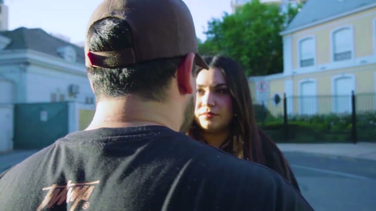 IsDez - Te Comía PROD. Bfour (Video Oficial)