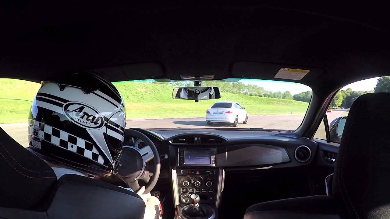 Drift a Bresse en GT86