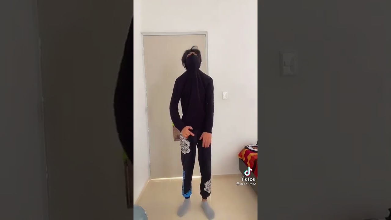 Azoz compra los angelicales azules en la vida real para ser chakalito