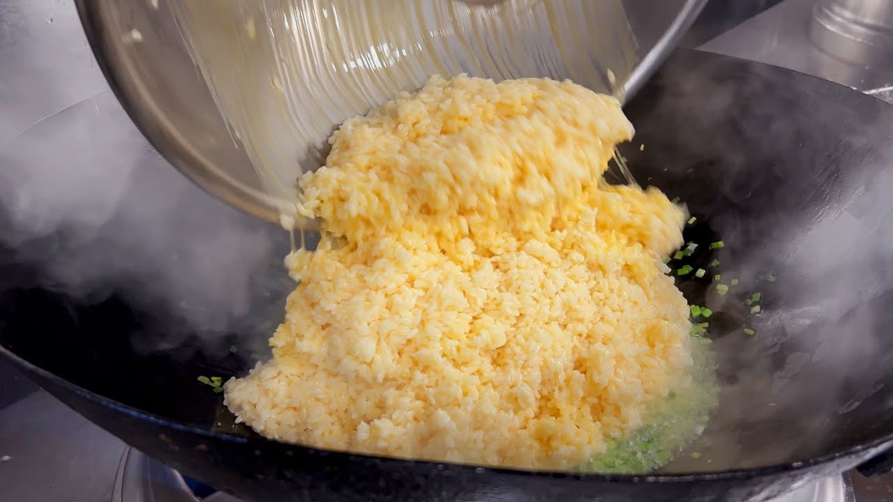 醤油炒飯　soy sauce rice