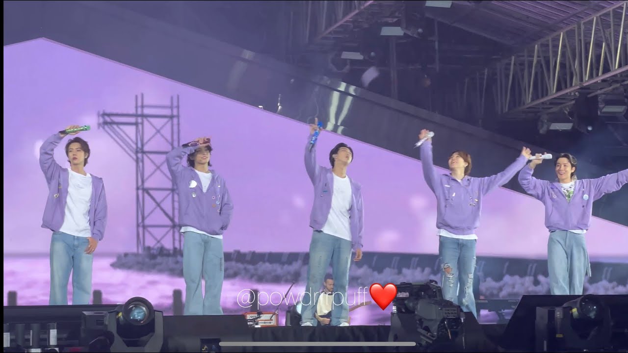221015 - FANCAM - Spring Day - BTS @ YET TO COME BUSAN