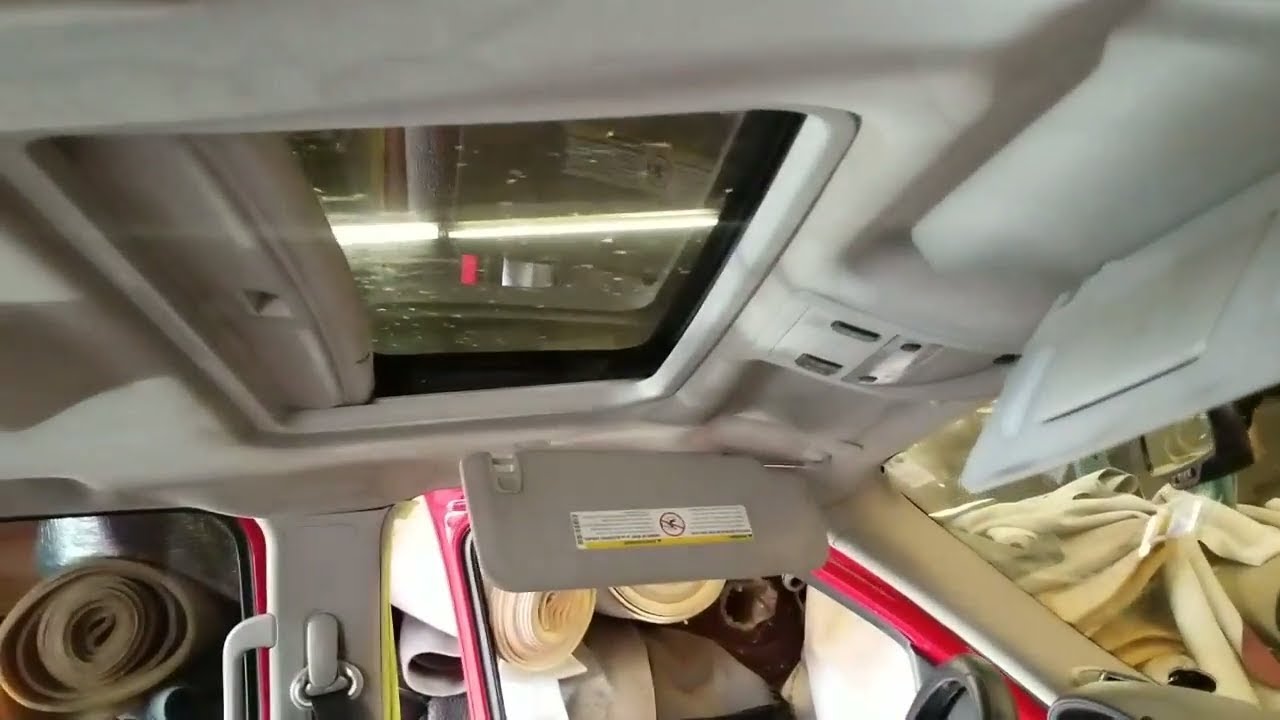 How to Repair Chevy Silverado Sunroof Panel | Como Tapizar quema-coco