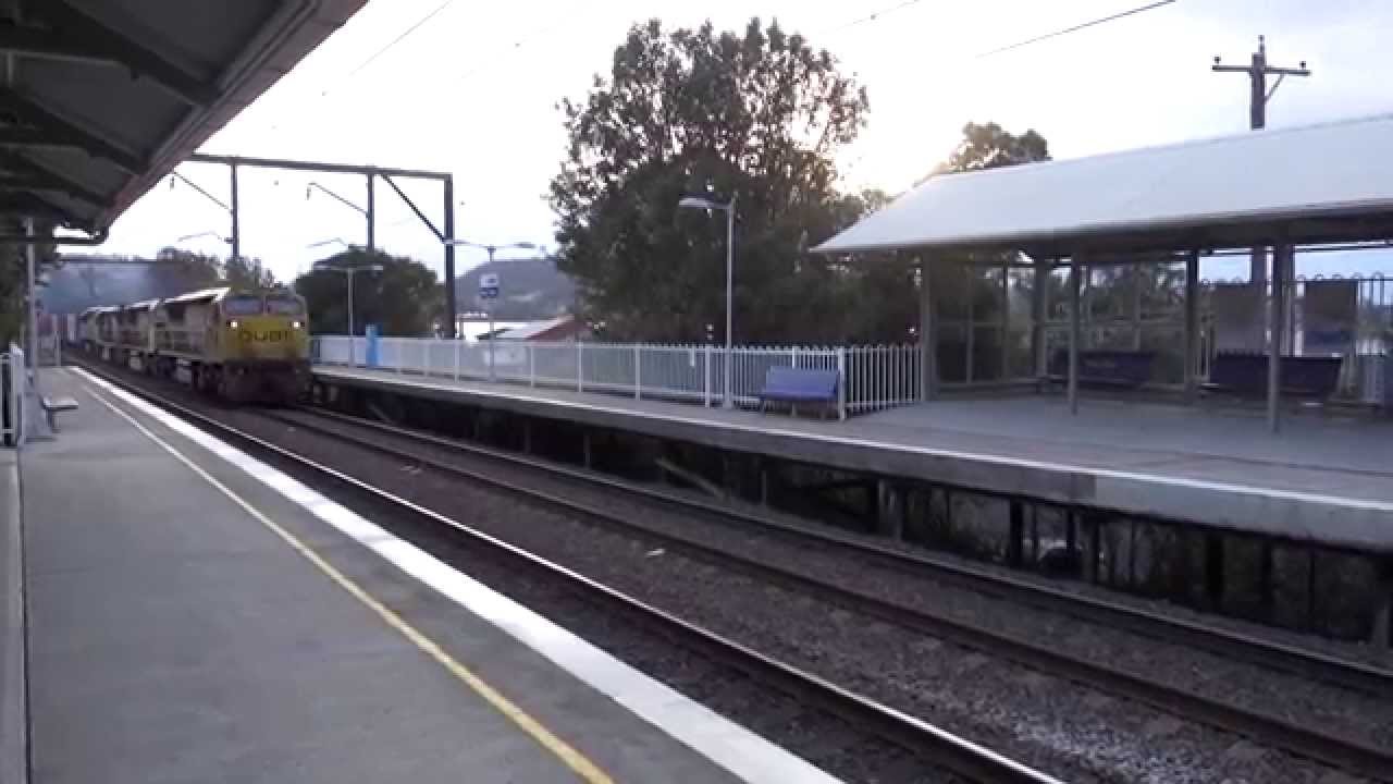 Busy morning of trains at Point Clare NSW - 20/6/15