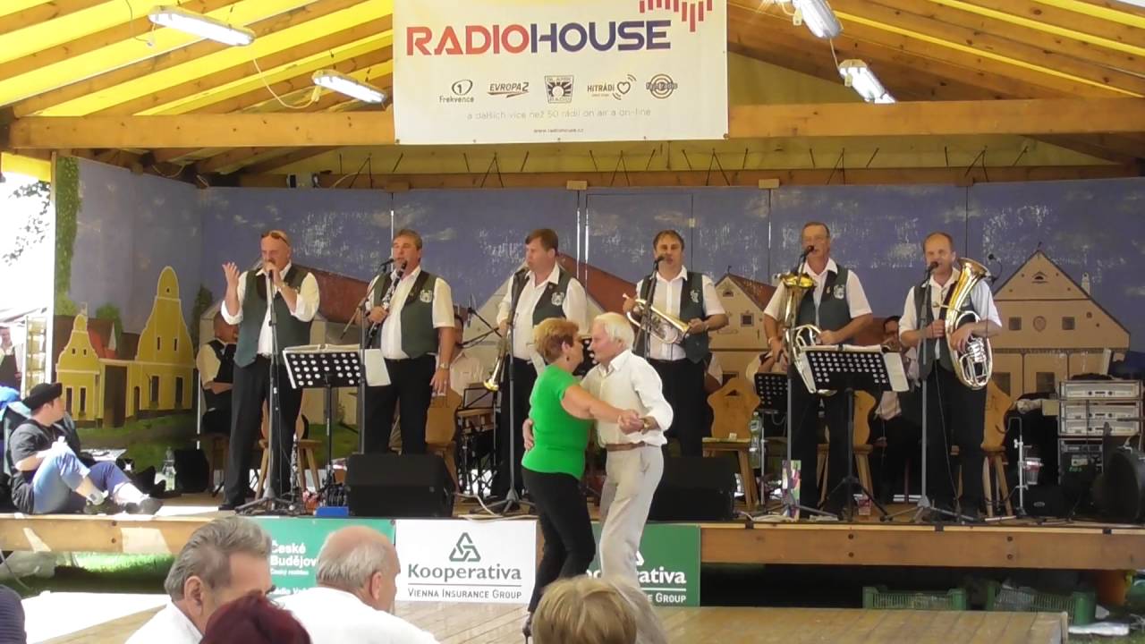 Selske slavnosti Holasovice 2016  Babouci Part 3